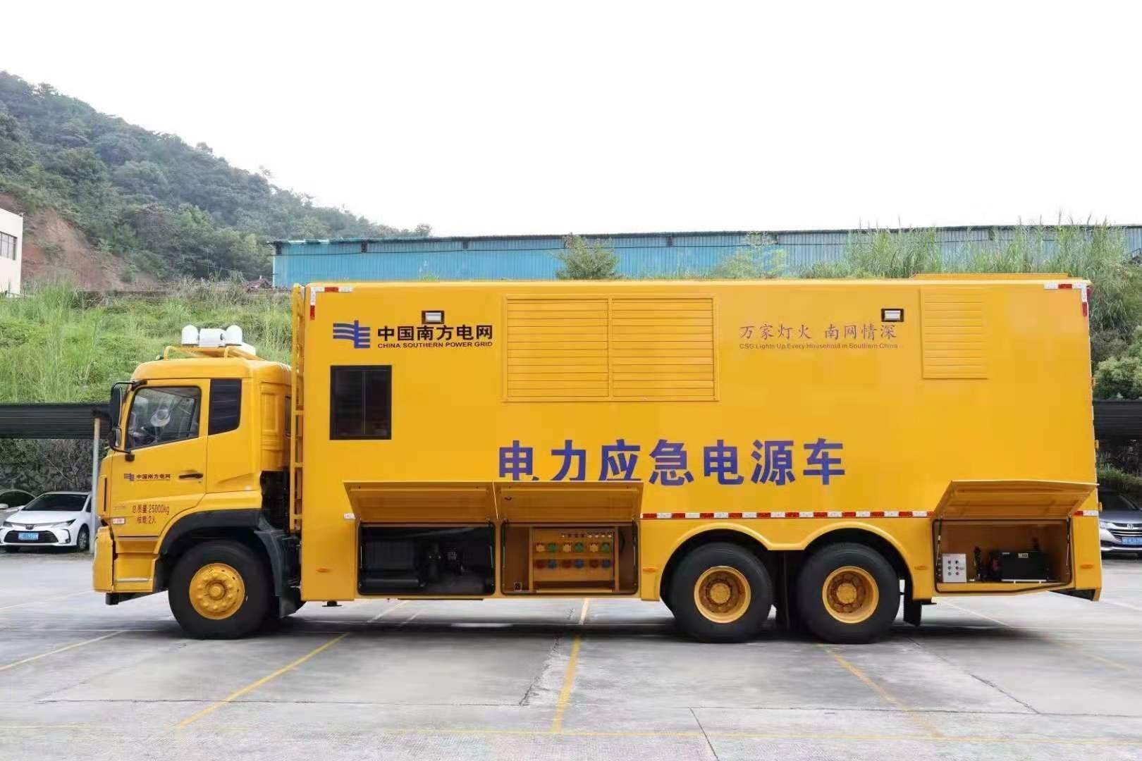 开鲁安康大型柴油发电机发电车UPS电源出租租赁